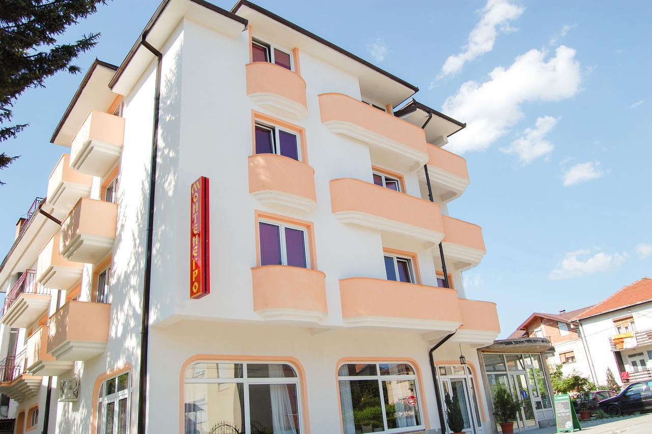 Hotel Montenegro Струга Екстер'єр фото
